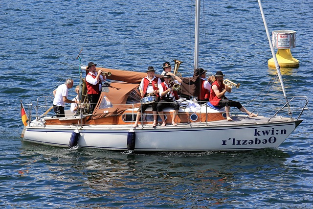 身产生了直 身产生了直